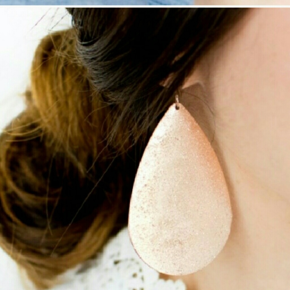Atelier Sona Earrings